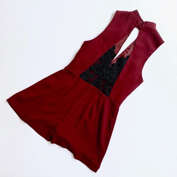 TOPSHOP Sleeveless Romper Keyhole Halter Sleeveless Size 2 Burgundy Red - Picture 2 of 7